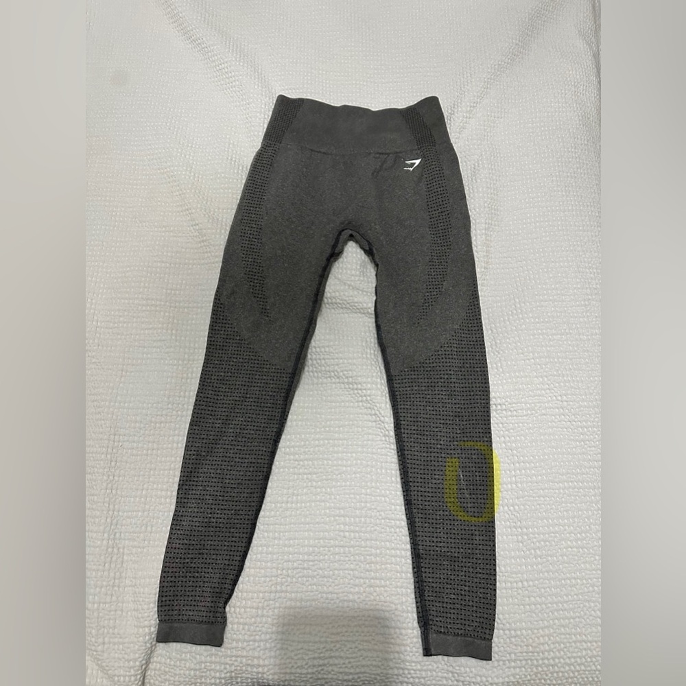 Gymshark leggings - Picture 1 of 3